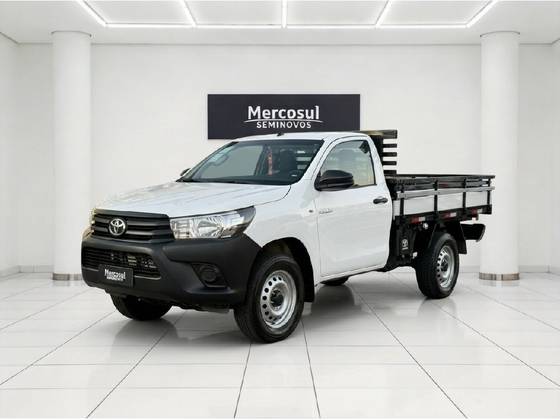 TOYOTA HILUX 2.8 D-4D TURBO DIESEL CHASSI 4X4 MANUAL